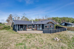 Beautiful Holiday Home For 8 People Near Ebeltoft With Sea View, Ebeltoft